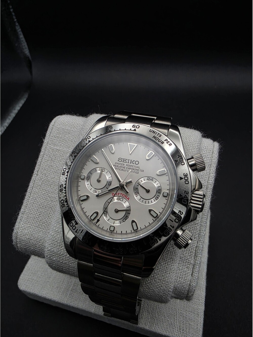 Seiko Daytona Panda Chronograph Watch Mod